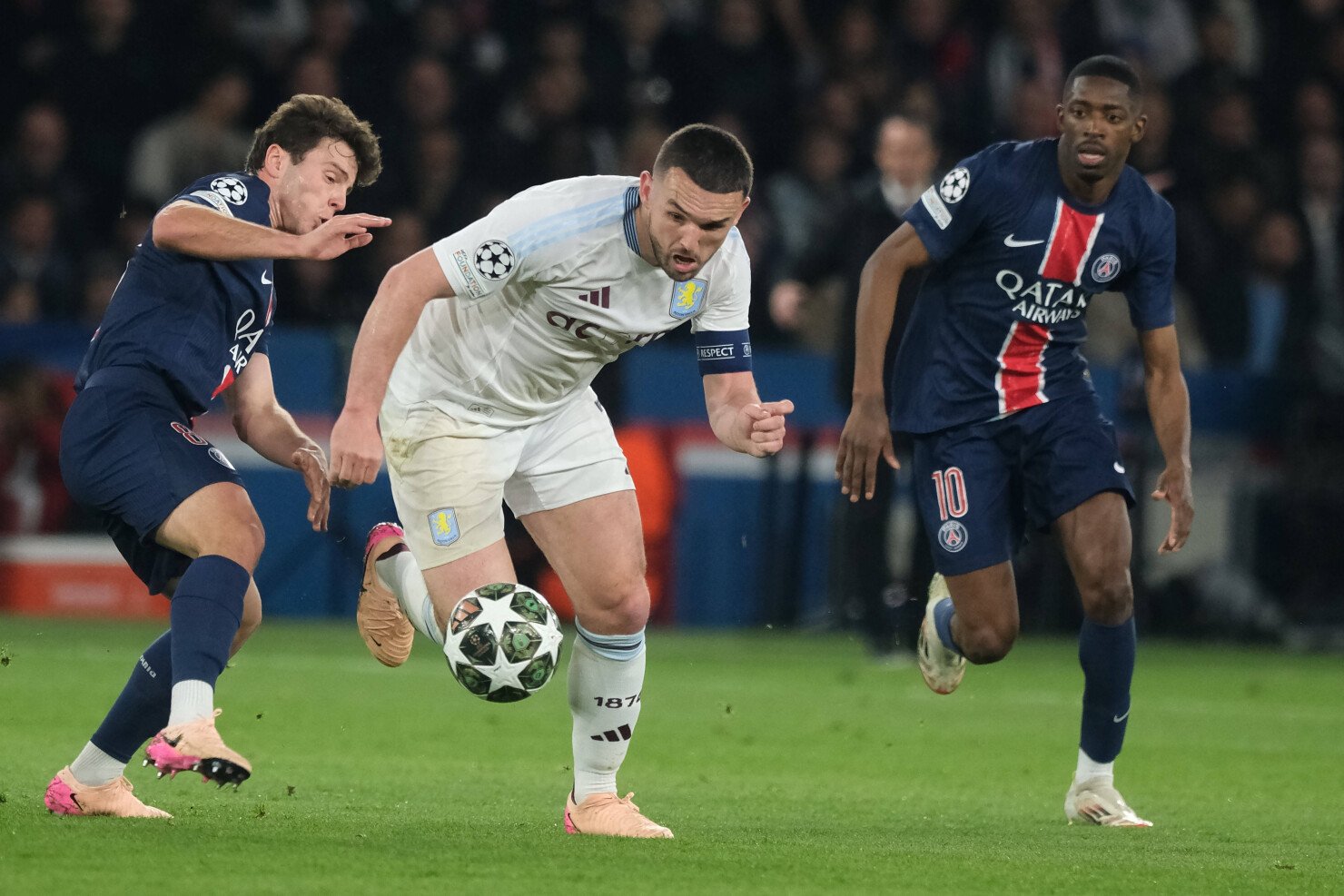 Ze zápasu PSG vs Aston Villa 10. dubna 2026