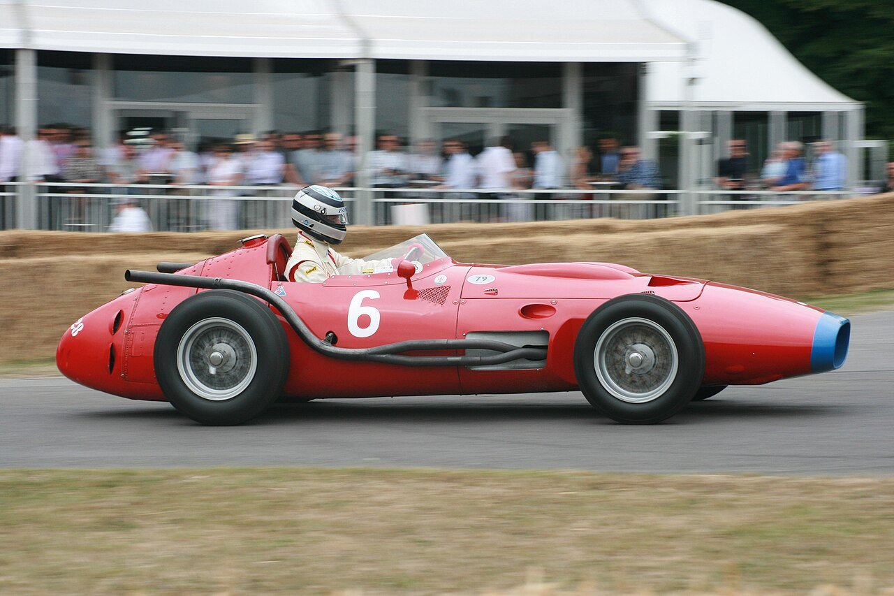 Maserati_250F_at_Goodwood_2010